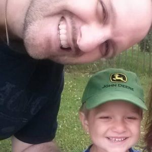 Meet your Posher, Lee